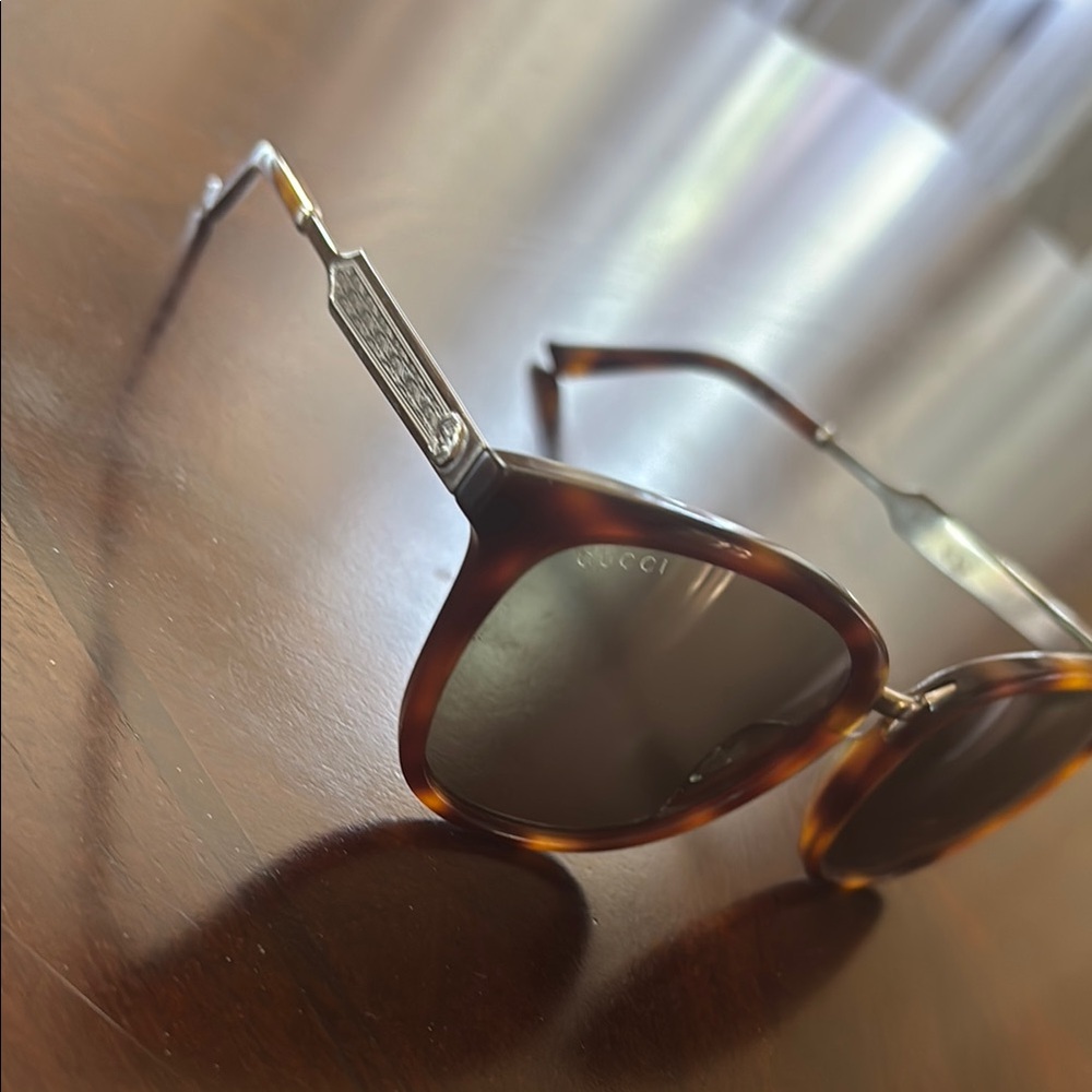 Gucci Brown Tortoiseshell Sunglasses